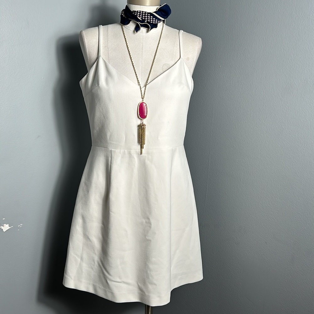 FRENCH CONNECTION Whisper Sundae V-Neck Mini Dress size 10